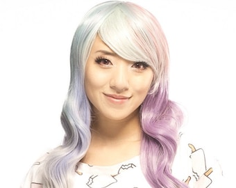 Cute Layered and Wavy Cut Wig with Long Bangs - Yui