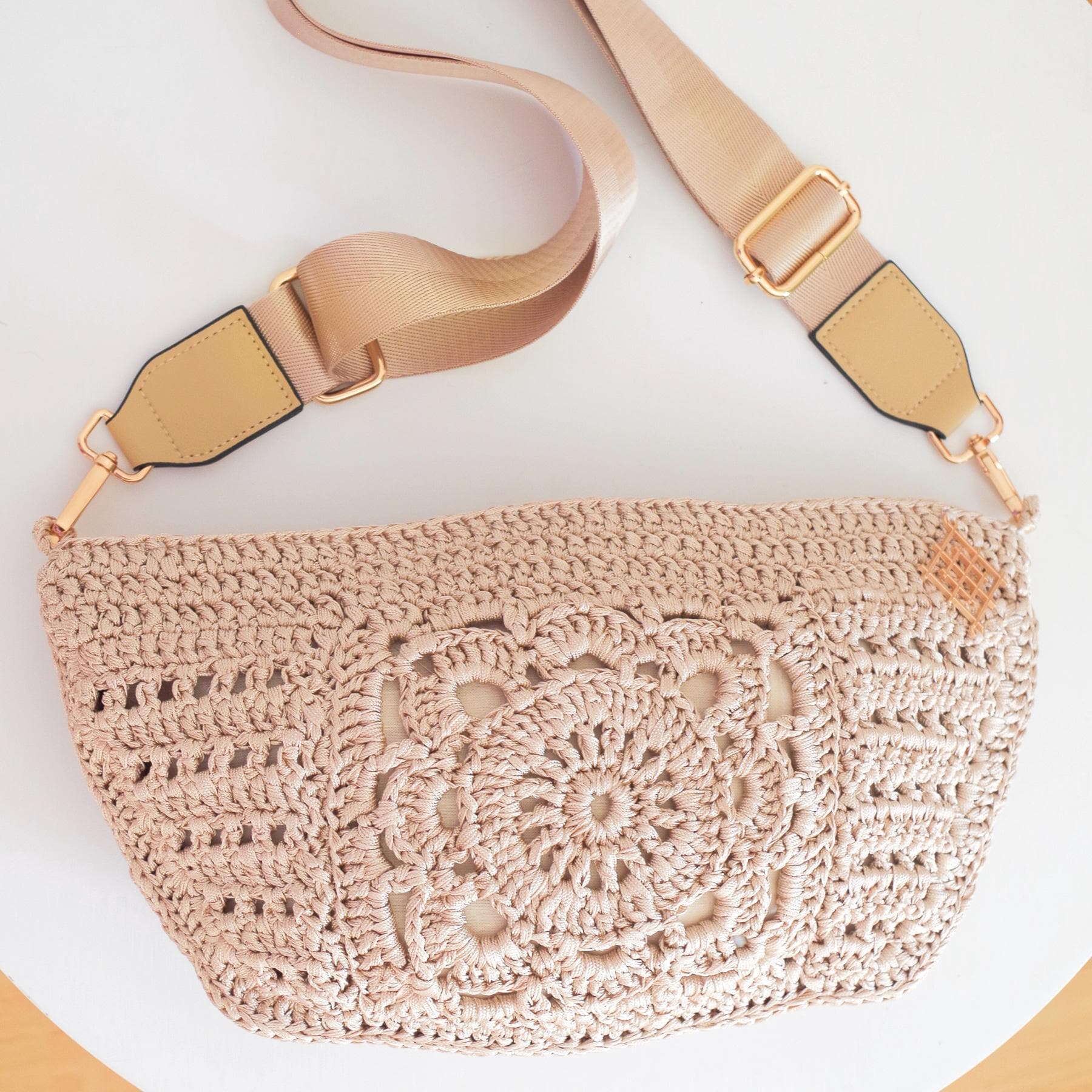大人気！mnml★ A6 ショート キューバ チェーン ★クーポン付き Munai | Handmade resort wear brand supporting Bolivian artisans