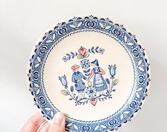 Hearts & Flowers plates set of 4