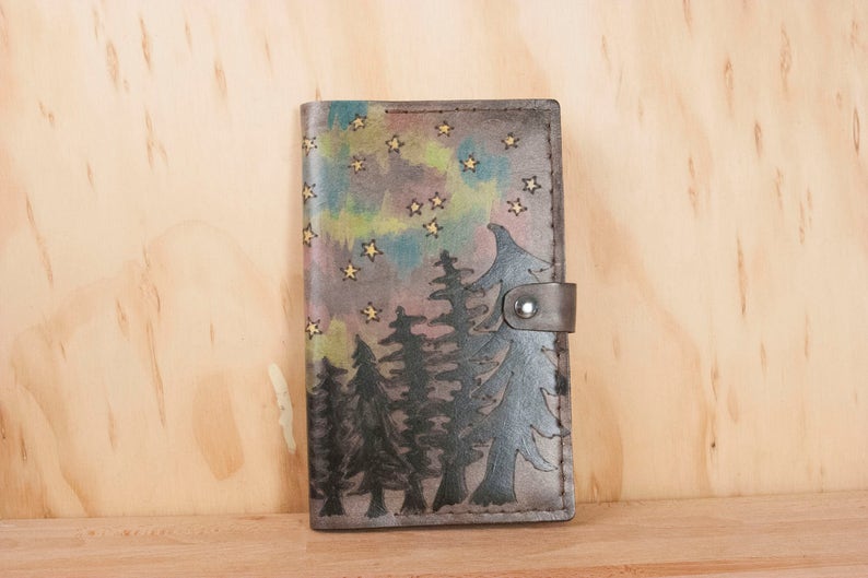 custom-travel-journal-leather-in-the-stars-pattern-with-northern