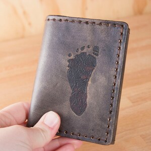 Mens Custom Leather Trifold Wallet with Secret Inscription + Your Baby’s Footprint - First Father’s Day New Dad Gift for Him - Antique Black