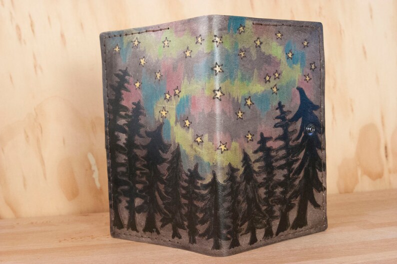custom-travel-journal-leather-in-the-stars-pattern-with-northern