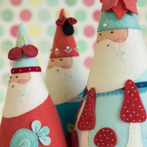 PDF Pattern - &#39;Jumbleberry Santas&#39;  - Felt Father Christmas / Santa Babushka Softies  - Instant Digital Download - Plush Toy