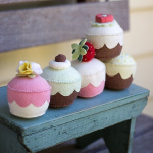 PDF Pattern - &#39;My Little Cupcake&#39;  - Felt Cupcake Softie Pin Cushions or Playset  - Instant Digital Download - Plush Child&#39;s Toy