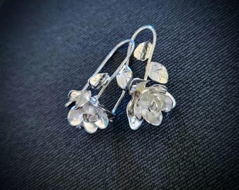 Little Flower Earrings, minimalist