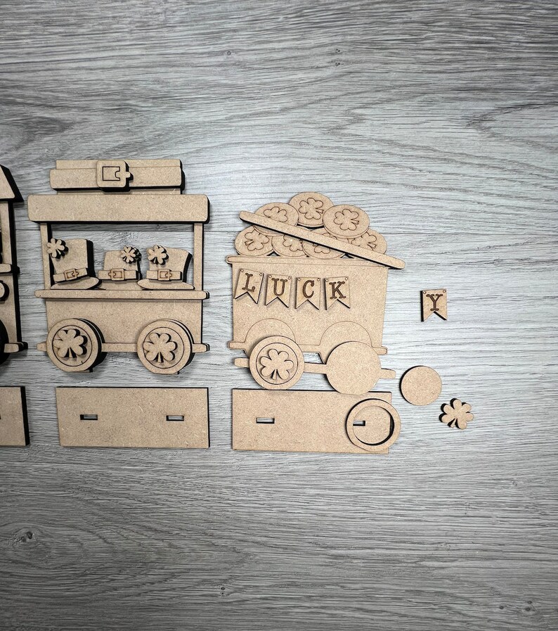 St. Patrick's Train DIY Kit, Lucky Train, Leprechaun Train, St. Patrick's Craft, Leprechaun Train Kit, St. Patrick Display Kit, Train Kit image 4