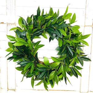 Laurel Leaf Wreath: Classic Greenery, Front Door Decor