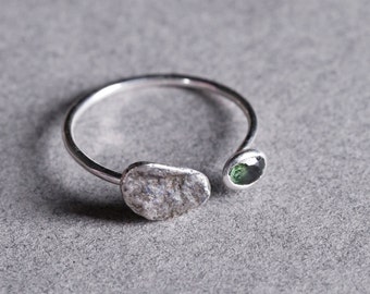 Minimalist Sterling Silver Simple Ring with Green Tourmaline Stone