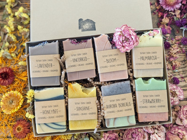 Personalized Gift Set of 8 Handmade Soap Bars Organic Zero Waste Gift Box, Eco-Friendly Aromatherapy Gift, Natural Wellness Care Package image 6