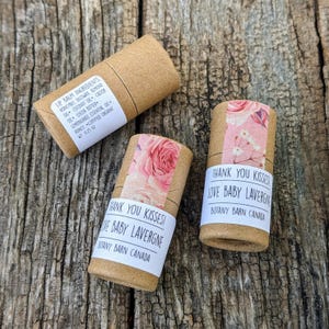 Cadeaux de baume à lèvres bio : cadeau respectueux de l&#39;environnement pour un mariage, un bébé ou une baby shower. Sans plastique.