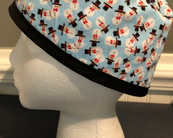 Men's Surgical Scrub Cap/Hat- Tiny snowmen - one size fits most.