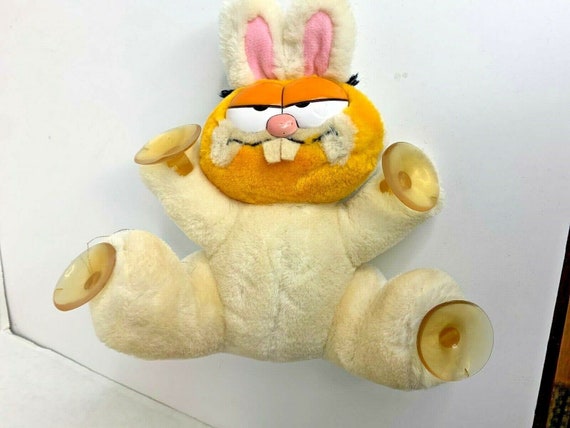 kidrobot garfield