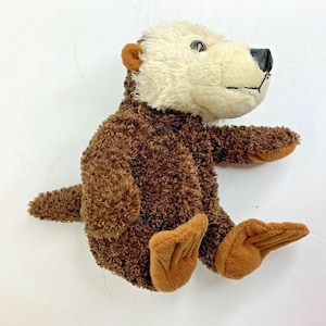 The Petting Zoo Beaver Plush Stuffed Animal Toy 1994