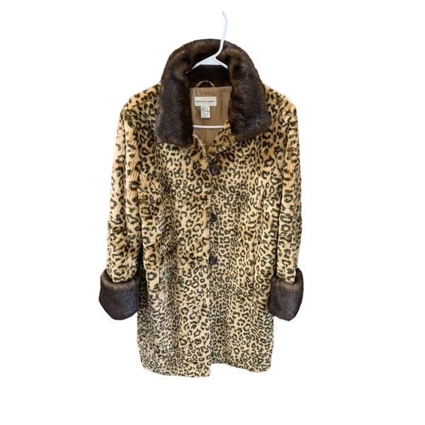 Newport News Womens Size Medium Fur Animal Print Cheetah Coat Winter Button Up Mob Wife Fur Trim Y2K