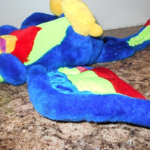 Classic Toy Plush Blue Colorful Multicolor Parrot 8.5 in Tall VGC CUTE