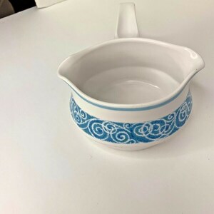 Noritake Progression 9025 Milburn Gravy Boat Dish Blue