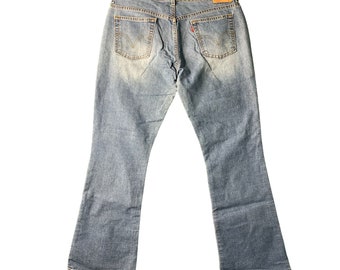 Levis 515 Damen Größe 12 M Noveau Bootcut Jeans Helle Waschung Low Rise Stretch Blau Denim