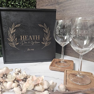 Personalized Wine Gift Set – Optinal Engraved Wooden Box with Wine Glass Set & Charms, Unique Gift for Couples, or any celebration