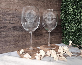 Personalized Floral Wine Glass: Custom Engraved Couple Gift