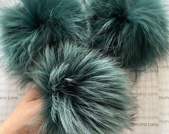 raccoon fur pompom for hat Black with naturals tips raccoon fur pom pom 15-17cm with snap