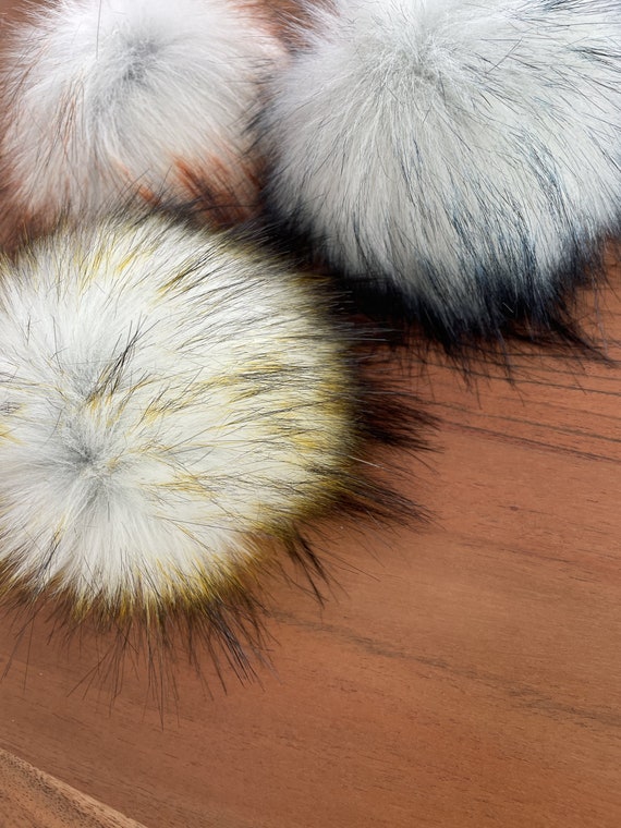 The Fiber and Fox Blog - How to Make Faux-Fur Pom Poms- for 