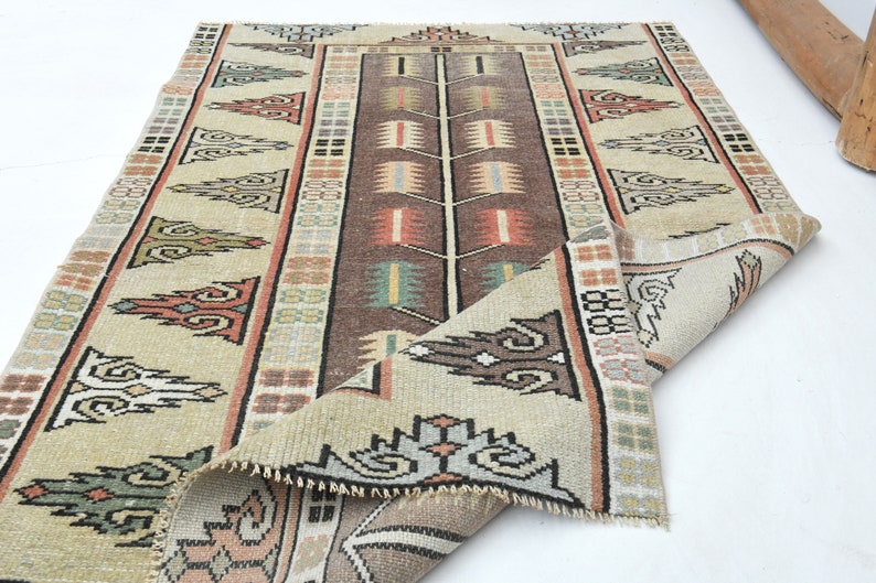 2'8x4'3 ft Turkish rug, Area rug, Oushak rug, Vintage rug, Nursery rug, Handmade rug, Colorful rug, Wool rug, Turkey rug image 1
