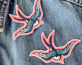 Handmade vintage style swallow patch - machine embroidered