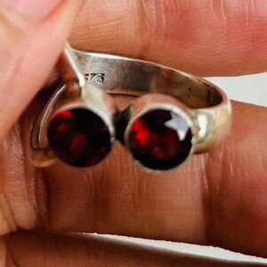 Garnet silver ring,925 hallmarked,natural gemstone,statement ring,6mm cut stones,US ring size 6, beautiful garnet ring,gift Jewelry,handmade