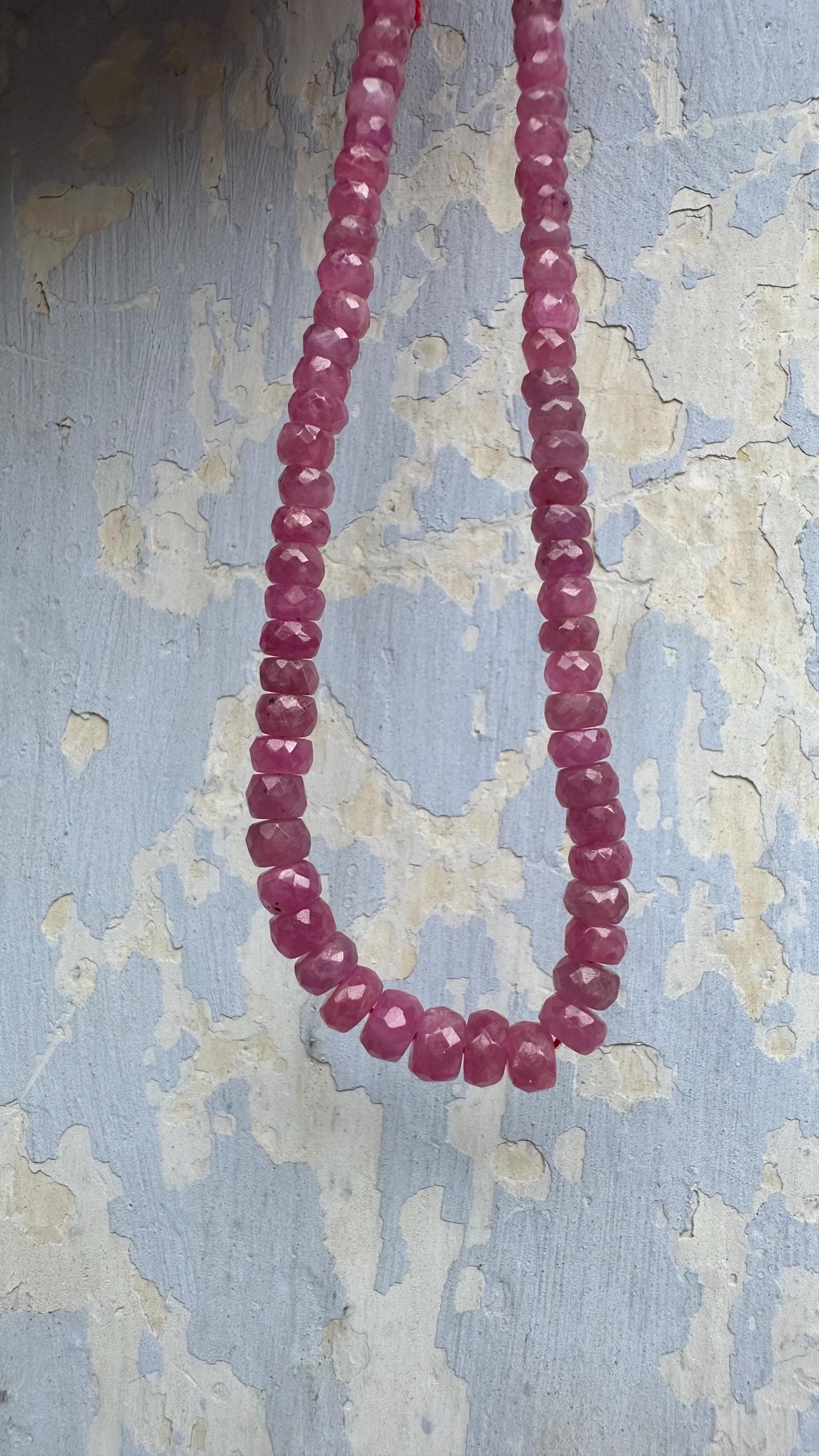 Beads Gemstone Pink Sapphire Graduating Faceted Rondelle Beads 16 in. Corundum 2.5mm to 4mm Natural Pink Sapphire Beads Code-HIGH-60627