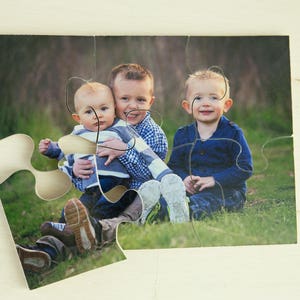 Puzzle en bois personnalisé 4 x 6 po. avec 6 pièces Puzzle personnalisé fait main pour enfants, puzzle photo en bois, cadeau de Noël personnalisé image 1