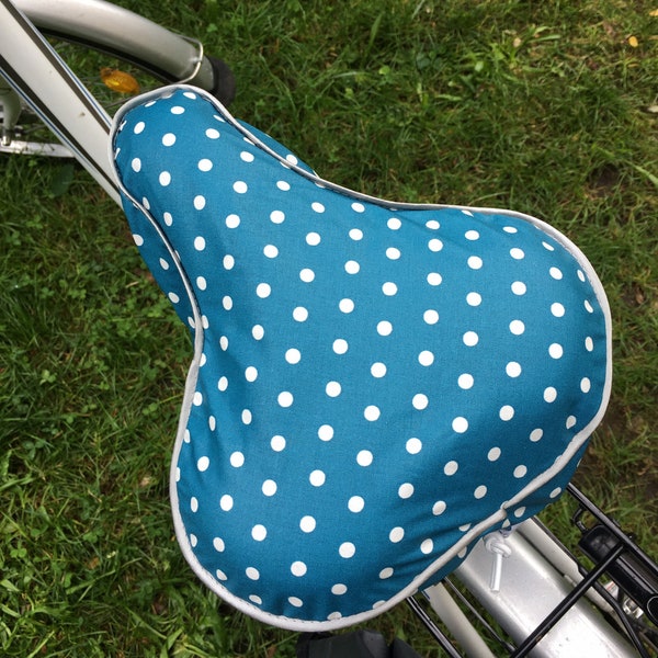 bicycle saddle protection / Water repellent bike seat cover / Sattel Bezug / oilcloth bicycle seat / Sattelschutz wasserabweisend