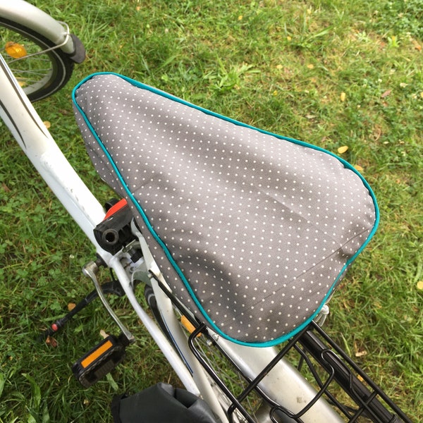 bicycle saddle protection / Water repellent bike seat cover / wasserabweisend / Sattel Bezug / oilcloth bicycle seat /