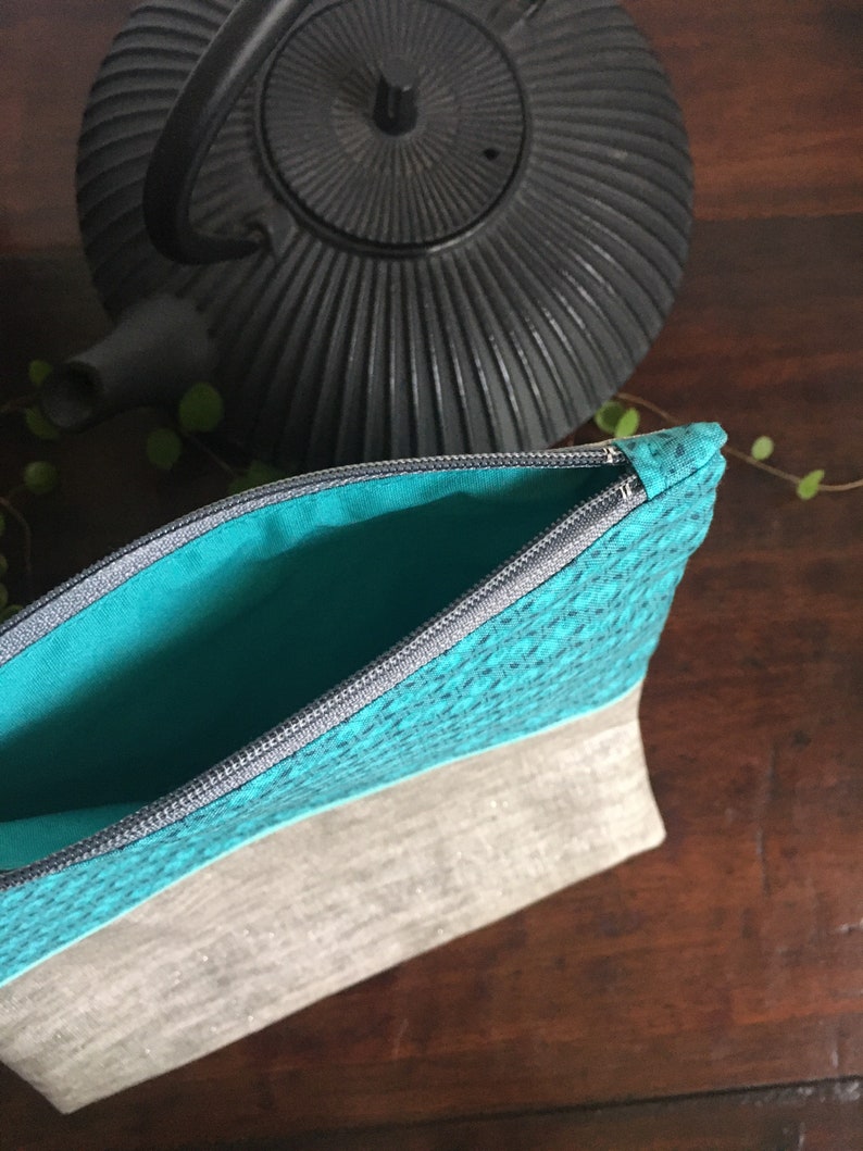 Coated linen kit and lined and zipped cotton Necessary Make-up kit Little Bazaar Bag kit Toilet kit