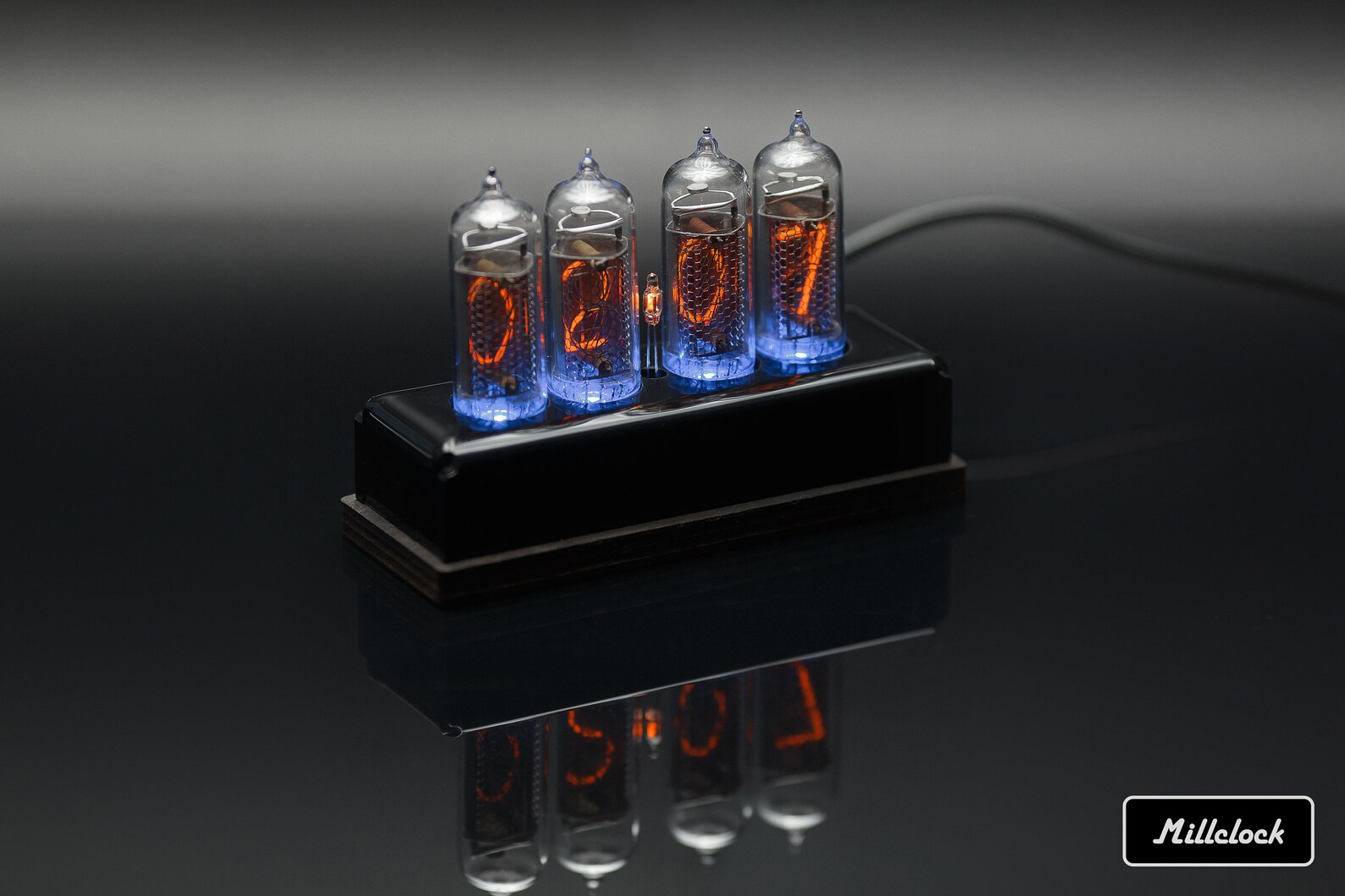 KIT IN-14 Single Digit NIXIE Clock+Acrylic enclosure RGB Backlight With Tube KIT IN-14 Single Digit NIXIE Clock+Acrylic enclosure RGB Backlight With Tube