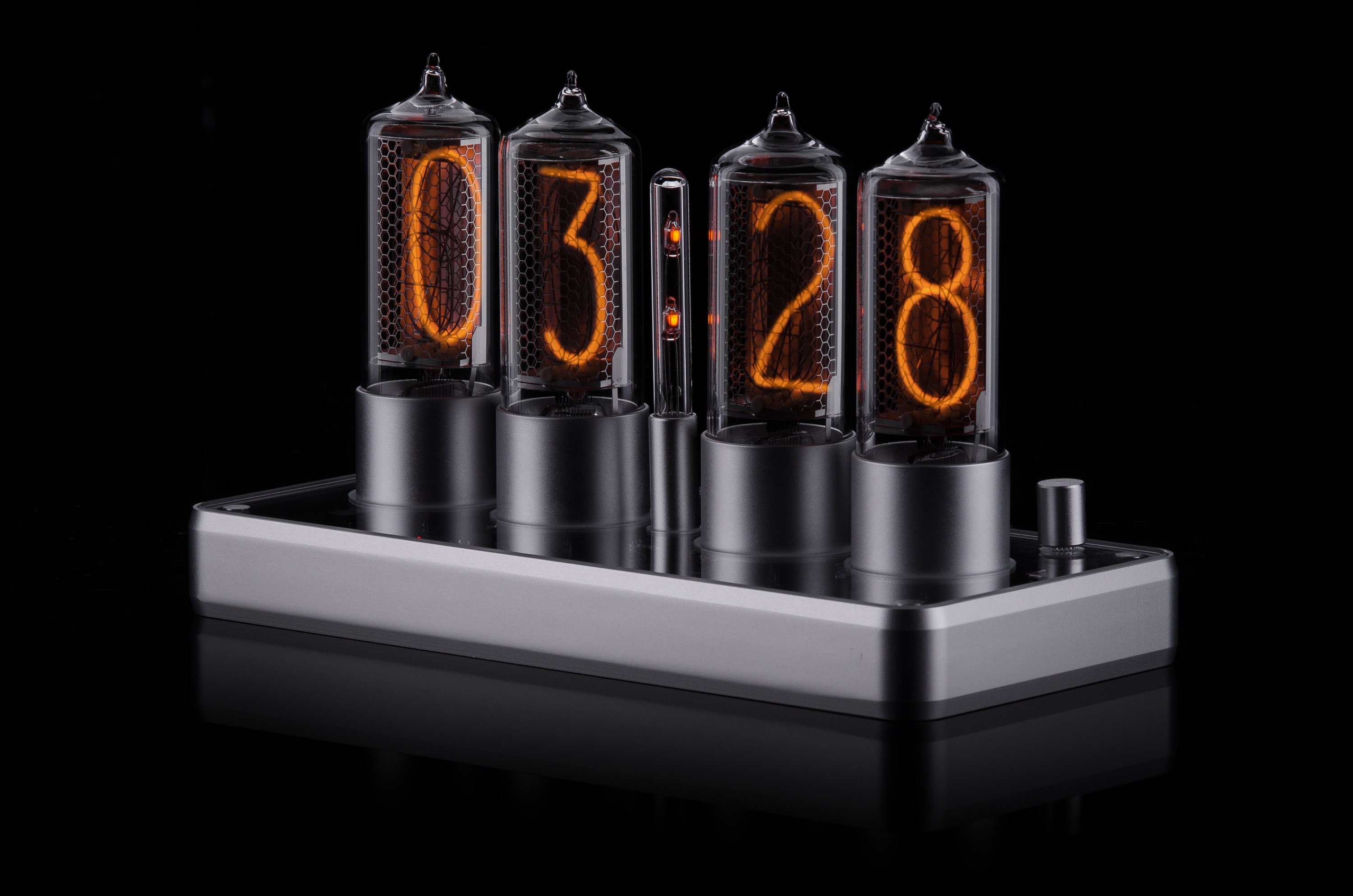 ZIN18 IN18 Nixie Tube Clock Silver Aluminium Case With Glass Etsy Canada