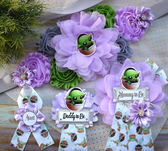 Girl Grogu Baby Yoda Baby Shower, Green Pink Flower Sash, Yoda Maternity Sash, Black Green Baby Shower, Yoda Mommy and Daddy Pin, Custom