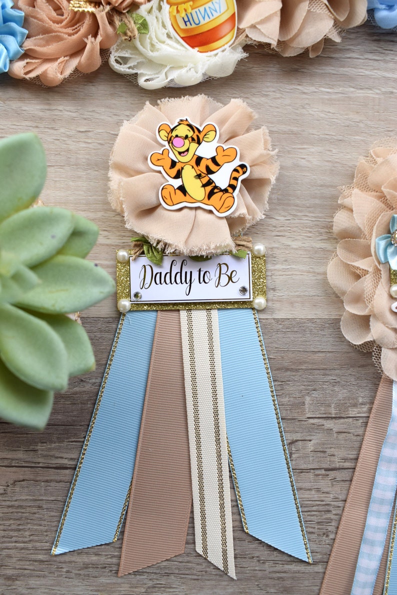 Classic Pooh Baby Shower Mommy to Be Pin Daddy to Be Pin Etsy