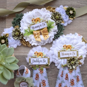 Sloth Baby Shower, Sloth Mommy to Be Pin, Sloth Baby Shower Pin, Sloth Greenery Maternity Sash, Baby Shower, Green White Gold - S0004