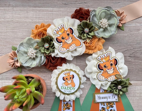 Crown Lion King Baby Shower, Lion Maternity Sash, Lion Boy Mommy To Be Pin, Boy Daddy To Be Pin, Custom Baby Shower Set