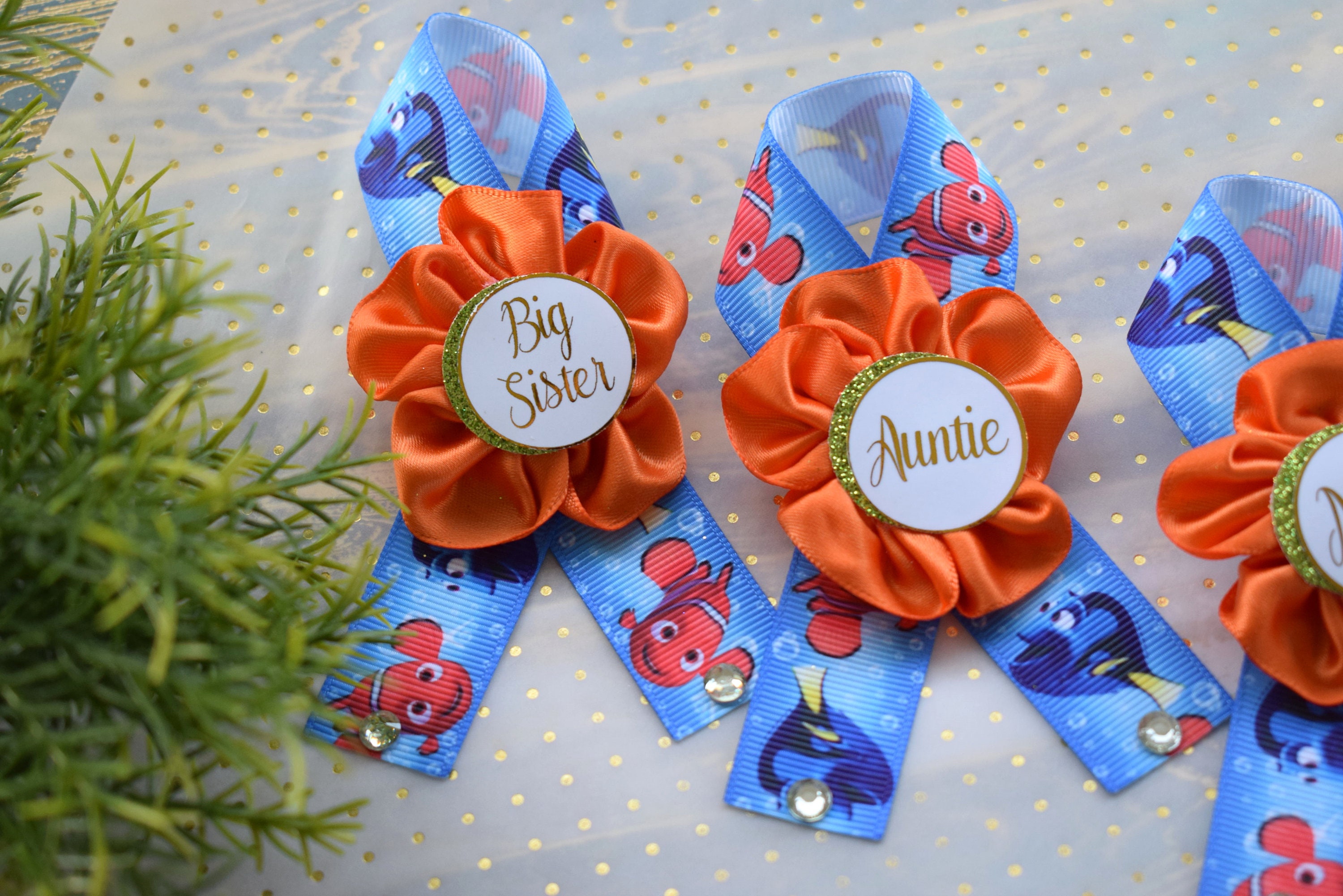 Finding Nemo Baby Shower, Nemo and Dory Maternity Sash, Mommy to Be Pin  Ribbon, Daddy to Be, Baby Shower Gift, Custom -  Sweden