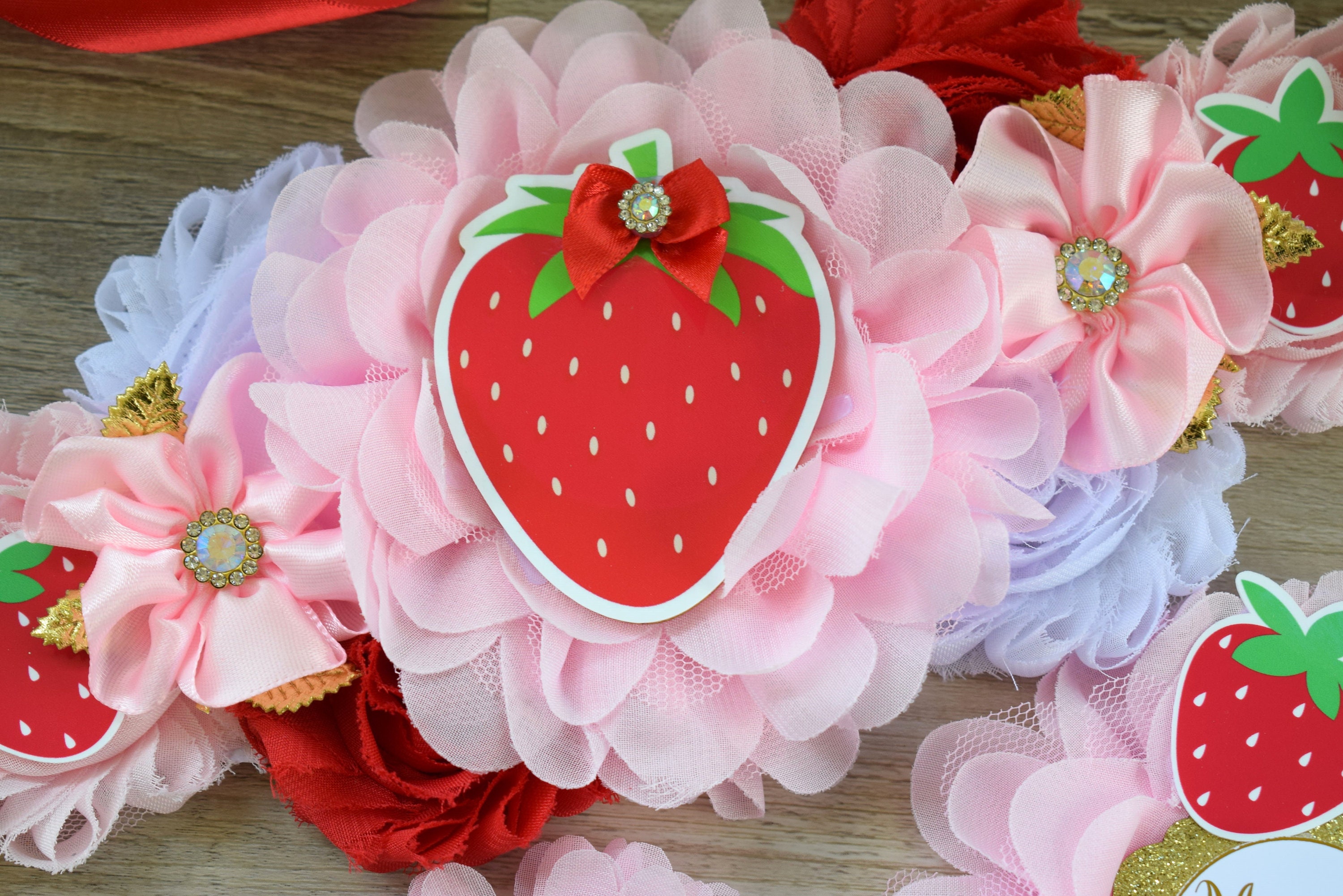 Strawberry Lace Ribbon - 15 Yards, 5/8 Inch Wide, Red & Green Fruit Trim For Crafts, Wrapping & Decor