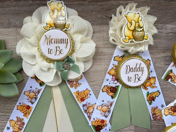 Winnie The Pooh Classic Baby Shower, Winnie the Pooh Mommy To Be Ribbon, Daddy To Be Pin, Winnie the Pooh Family Pins