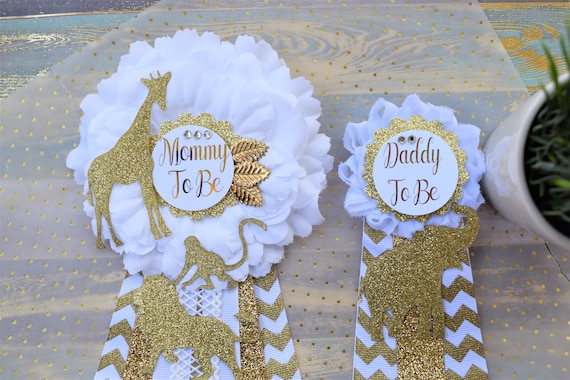 White Gold Safari Corsage Pins, Gold Safari Animal, White Gold Baby Shower, Jungle Safari White Gold Baby Shower, Safari Mommy and Daddy pin