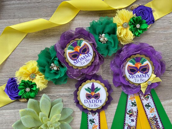 Set Of Mardi Gras Baby Shower, Green Yellow Purple Maternity Sash, Mardi Gras Mommy To Be Ribbon, Carnival Mardi Gras Daddy To Be Pin