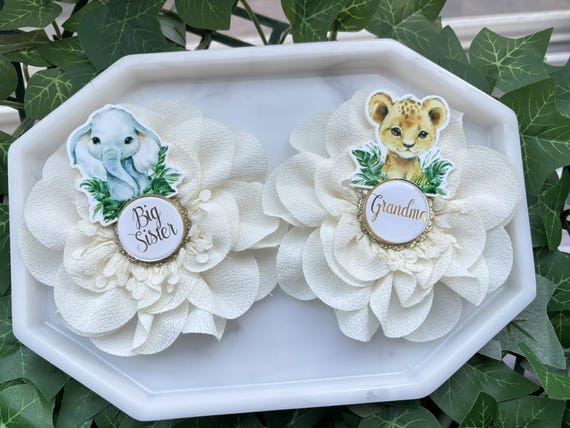 Animal Safari Baby Shower Pin, Mommy To Be Pin, Daddy To Be Pin, Big Sister, Big Brother, Grandma, Grandpa, Custom Wording Available
