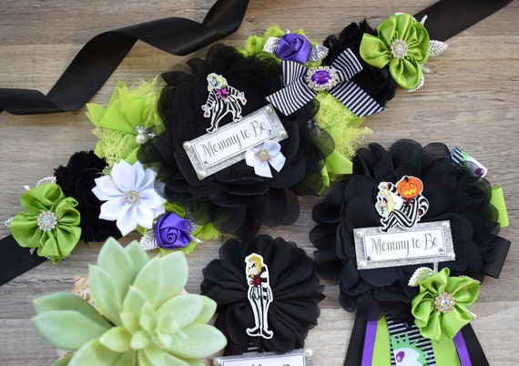 Black & Green Baby Shower, Comedy/Horror Halloween Baby Shower, Green White Black Maternity Sash, Mommy To Be Pin, Daddy To Be Pin