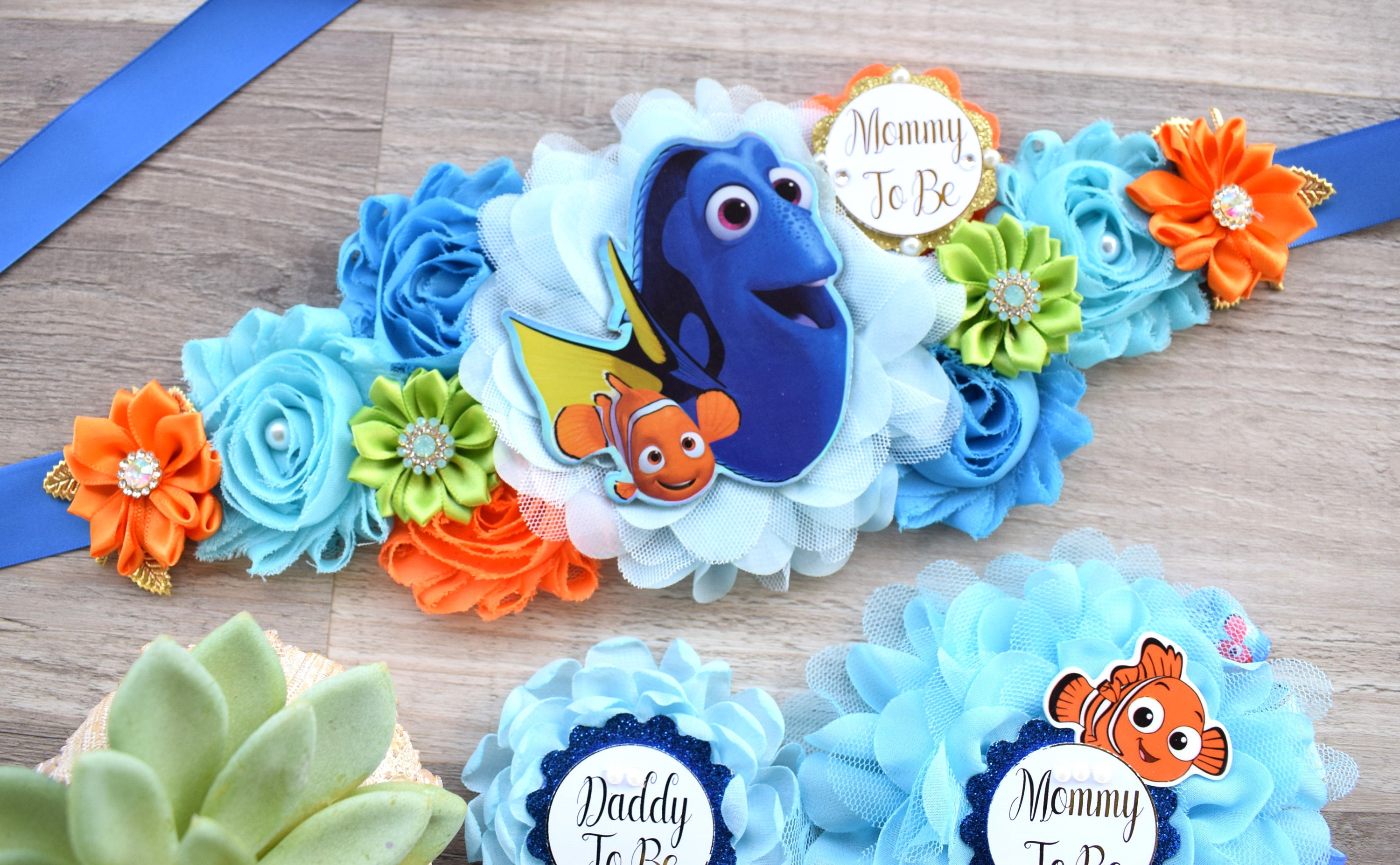 Finding Nemo Baby Shower, Nemo and Dory Maternity Sash, Mommy to Be Pin  Ribbon, Daddy to Be, Baby Shower Gift, Custom 