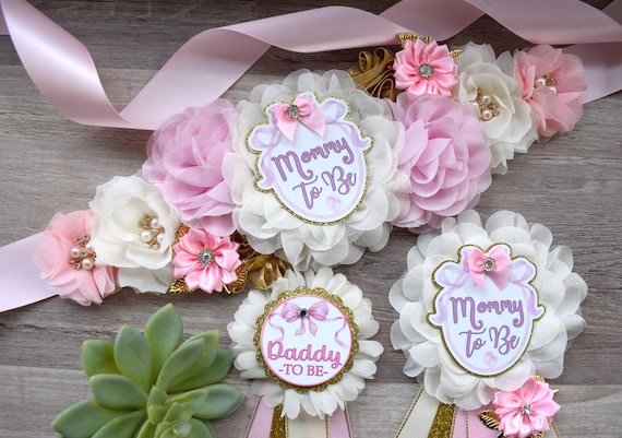 Pink Bow Baby Shower, Girl Pink Bow Maternity Sash, Pink Bow Mommy To Be Ribbon Pin, Bow Daddy To Be Pin, Family Custom Pins, Pregnant Gift