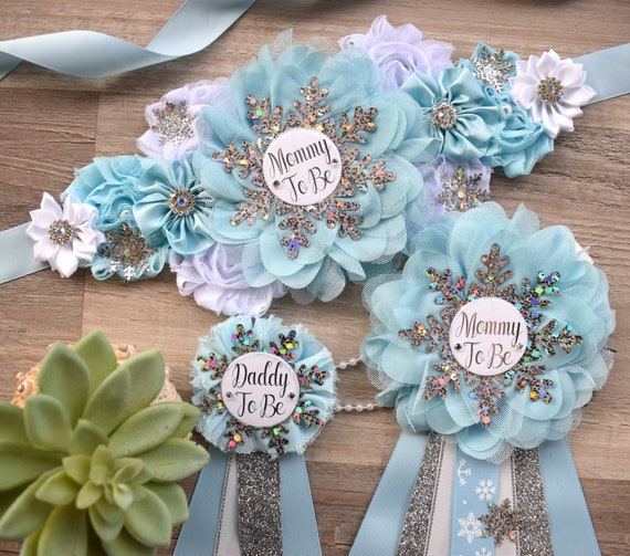 Blue Snowflake Baby Shower, Blue Maternity Sash, Snowflake Mommy To Be Pin, Daddy To Be Pin, Baby Shower Gift, Custom Order Welcome