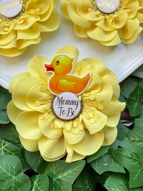 Neutral Rubber Ducky Baby Shower Pin, Mommy To Be Pin, Daddy To Be Pin, Big Sister, Big Brother, Grandma, Grandpa, Custom Wording Available